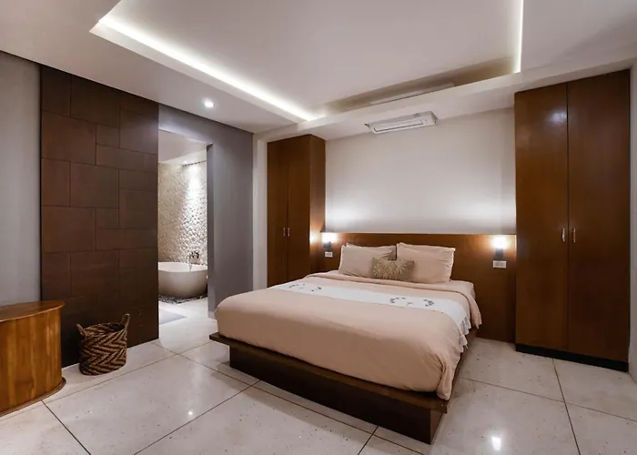 Duadewi 4br In The Heart Of By Santi Management * Семиньяк