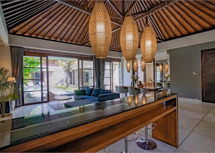 Duadewi 4br In The Heart Of By Santi Management * Семиньяк